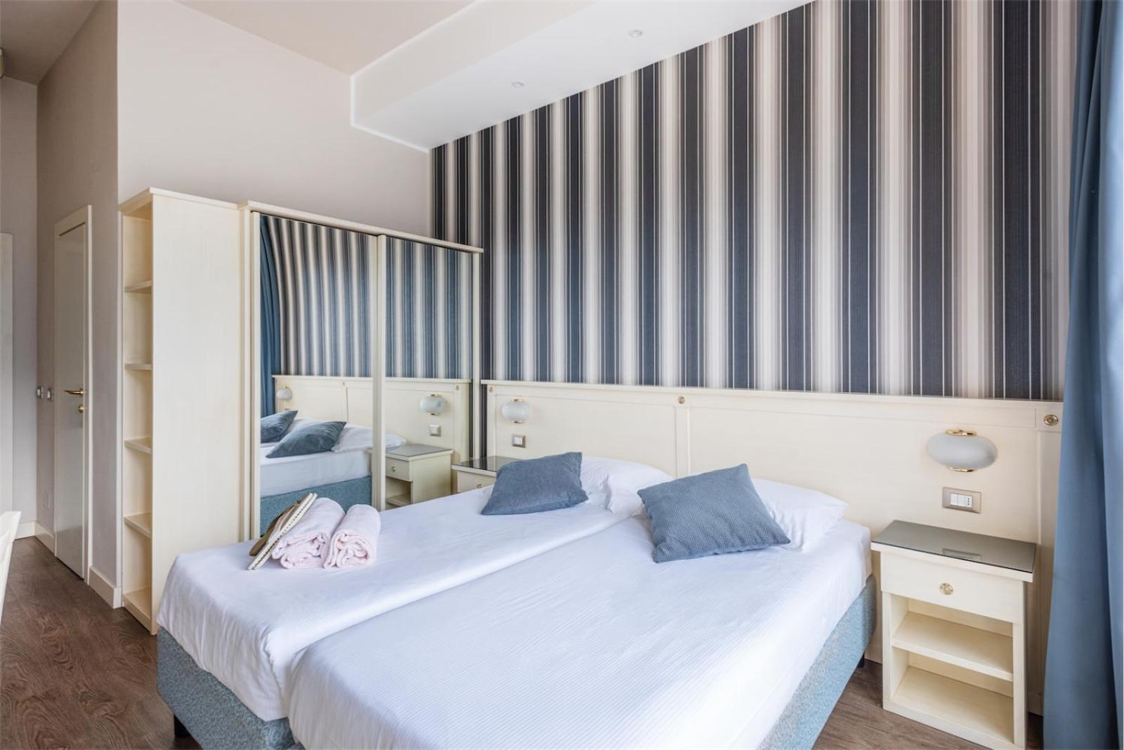 לימונה סול גרדה Hotel Splendid Palace מראה חיצוני תמונה